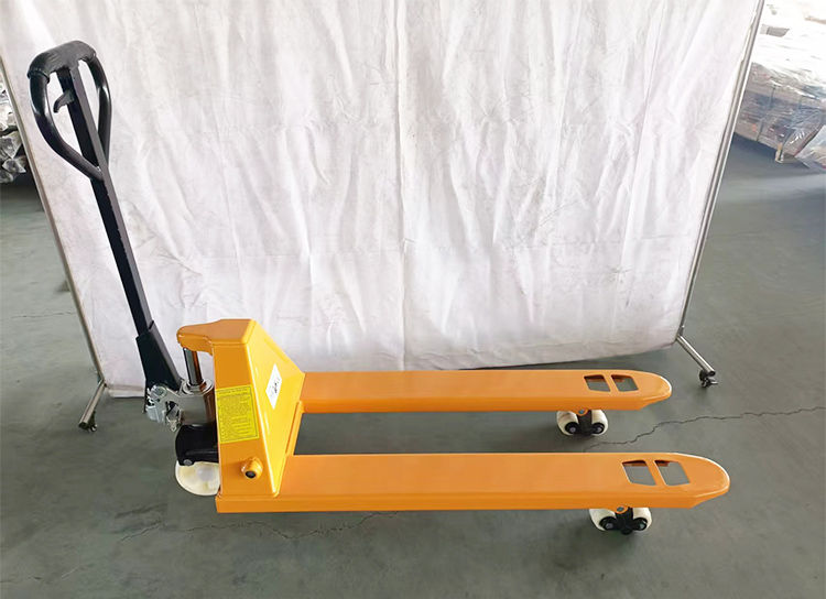 2500kg hand pallet truck
